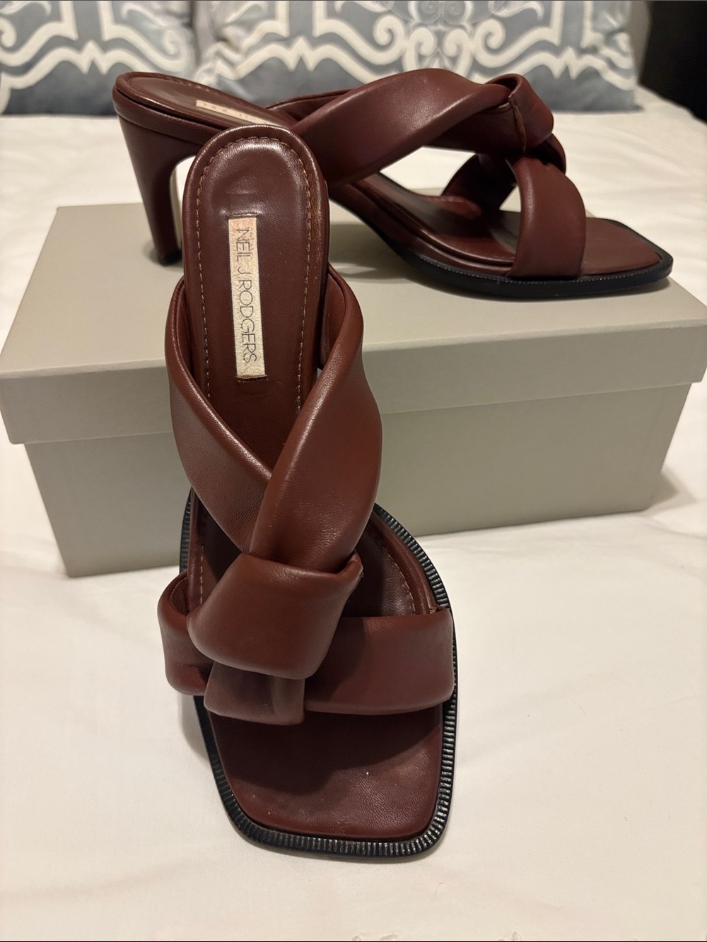 Neil J Rodgers Brown Knotted Leather Heeled Sandals -Sz 39